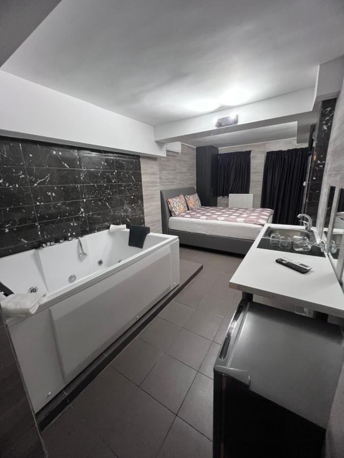 Jacuzzi Suites 2 Tesalónica Exterior foto
